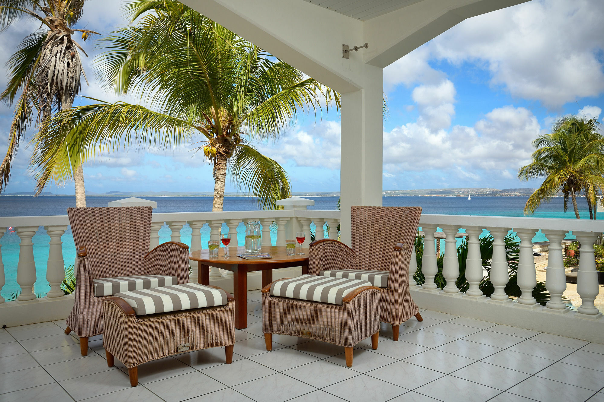 贝尔马尔海滨公寓式酒店 Bonaire 外观 照片
